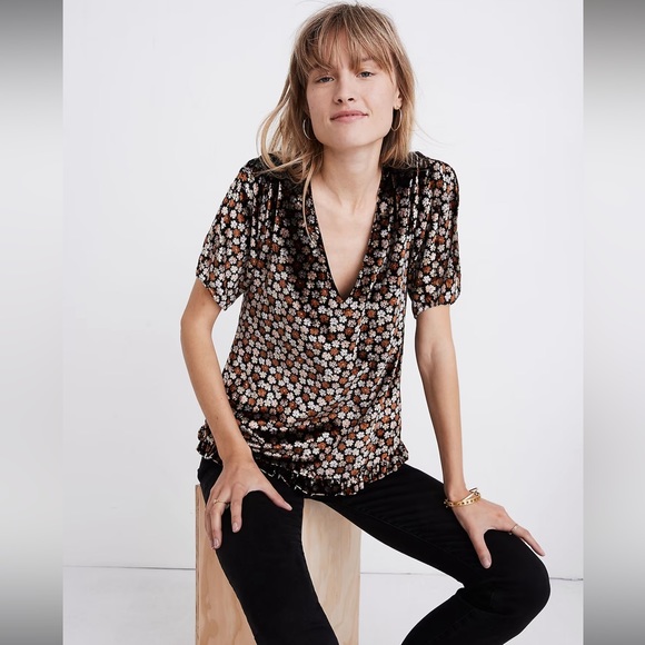 Madewell Velvet Tulip-Sleeve Ruffle Top in Petite Blooms x-small - Picture 1 of 7